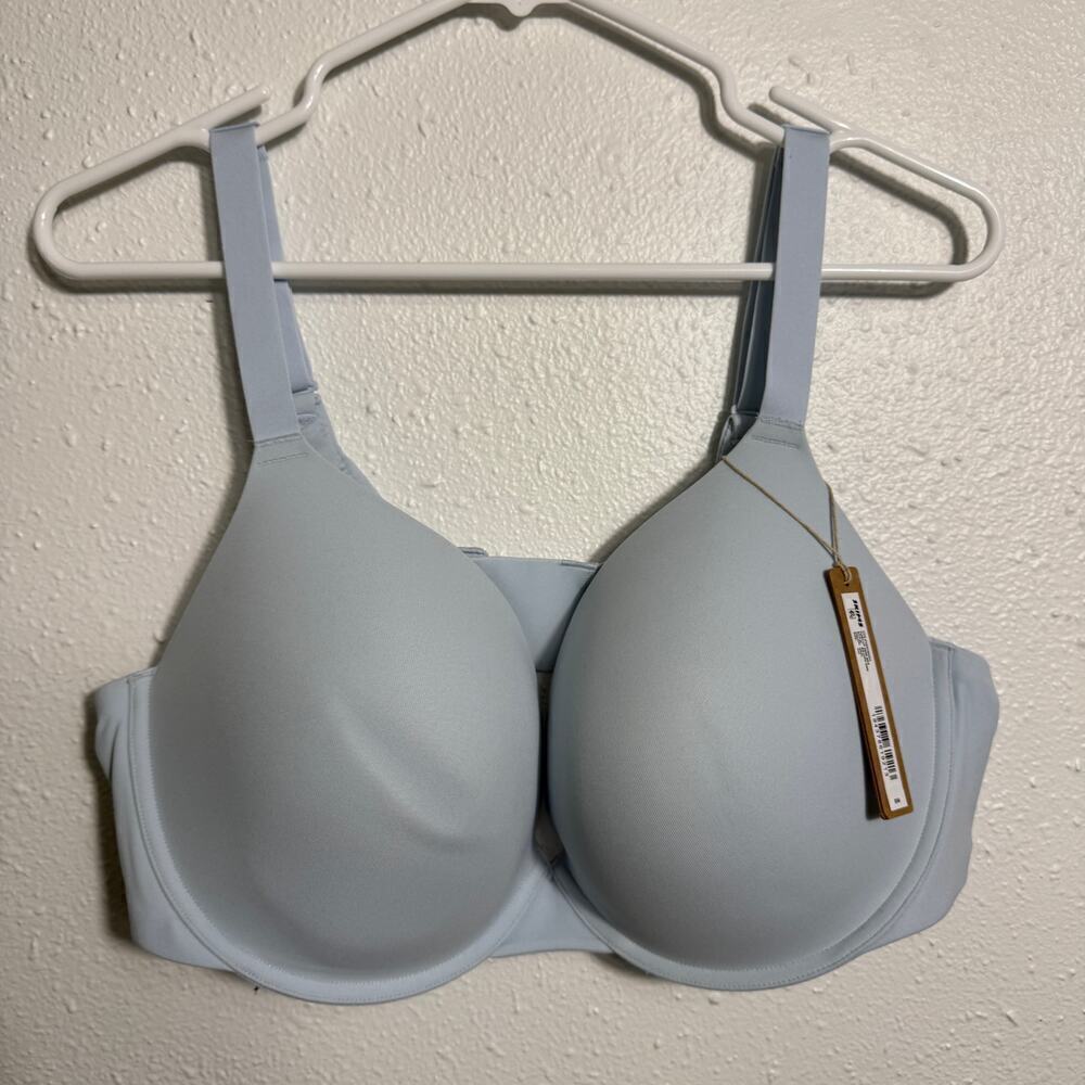 NWT SKIMS Fits Everybody Push-Up Demi Bra